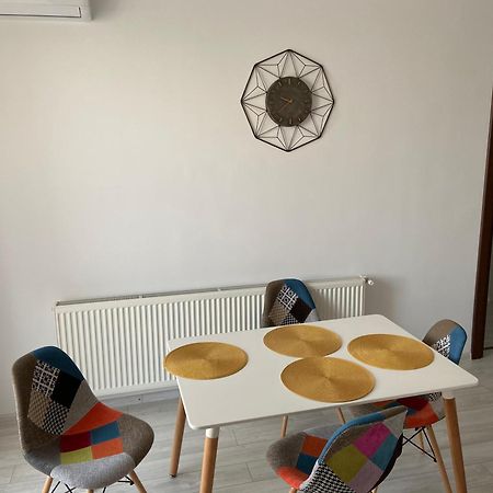 Solid Apartments Мамая Екстериор снимка