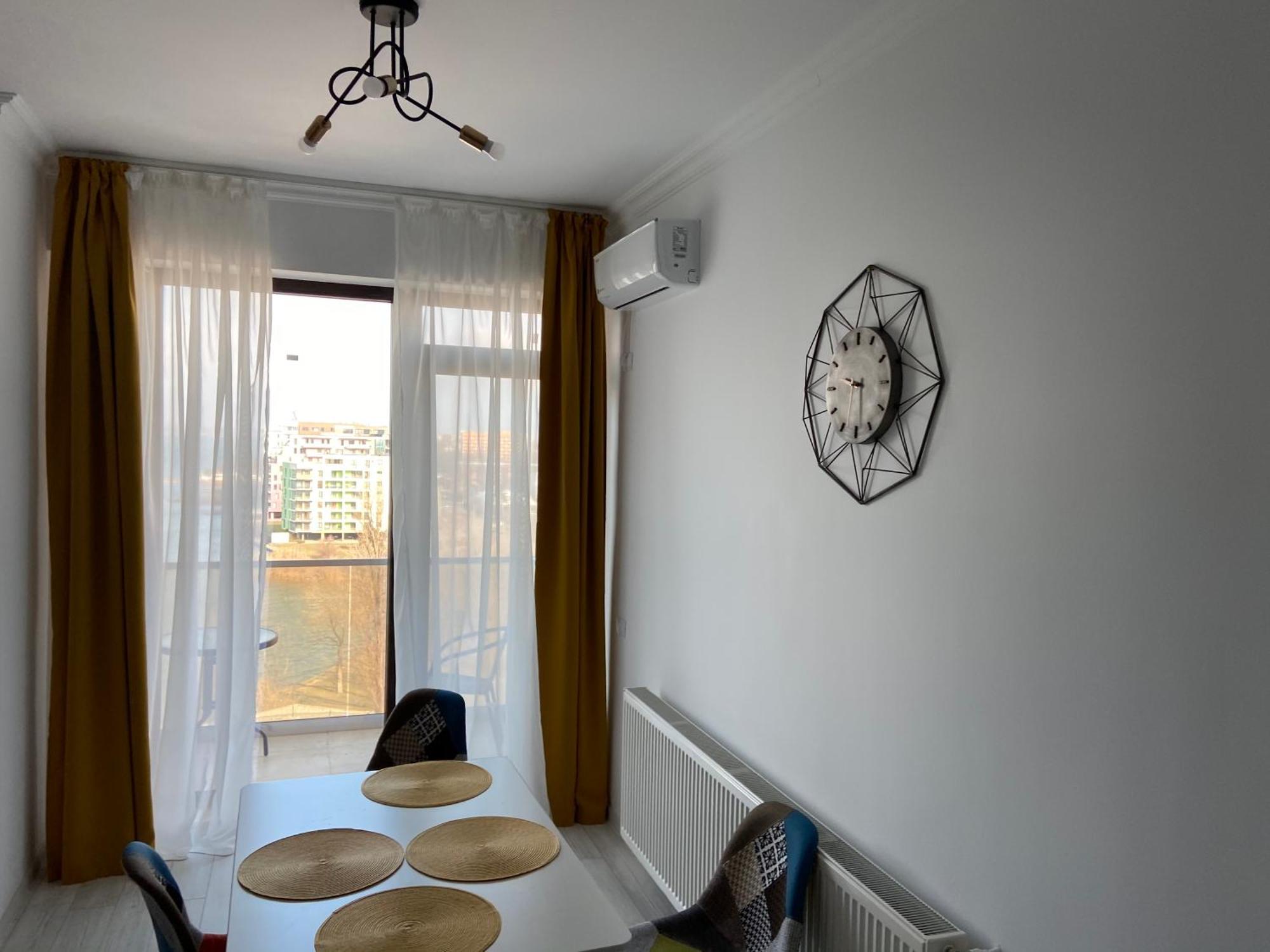 Solid Apartments Мамая Екстериор снимка