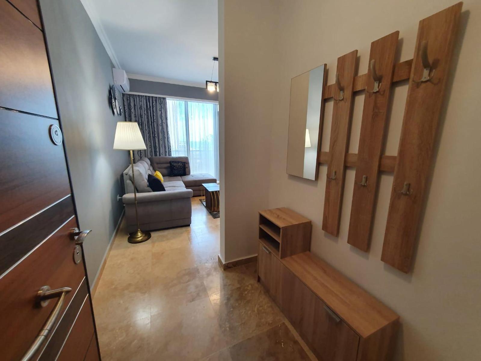 Solid Apartments Мамая Екстериор снимка