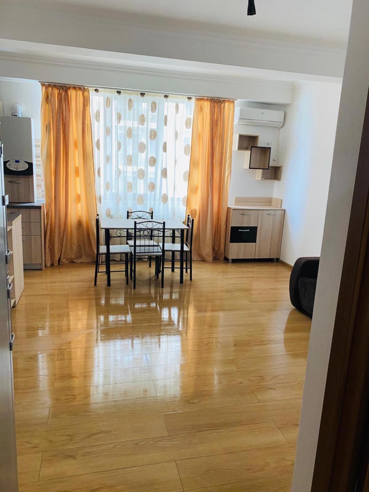 Solid Apartments Мамая Екстериор снимка