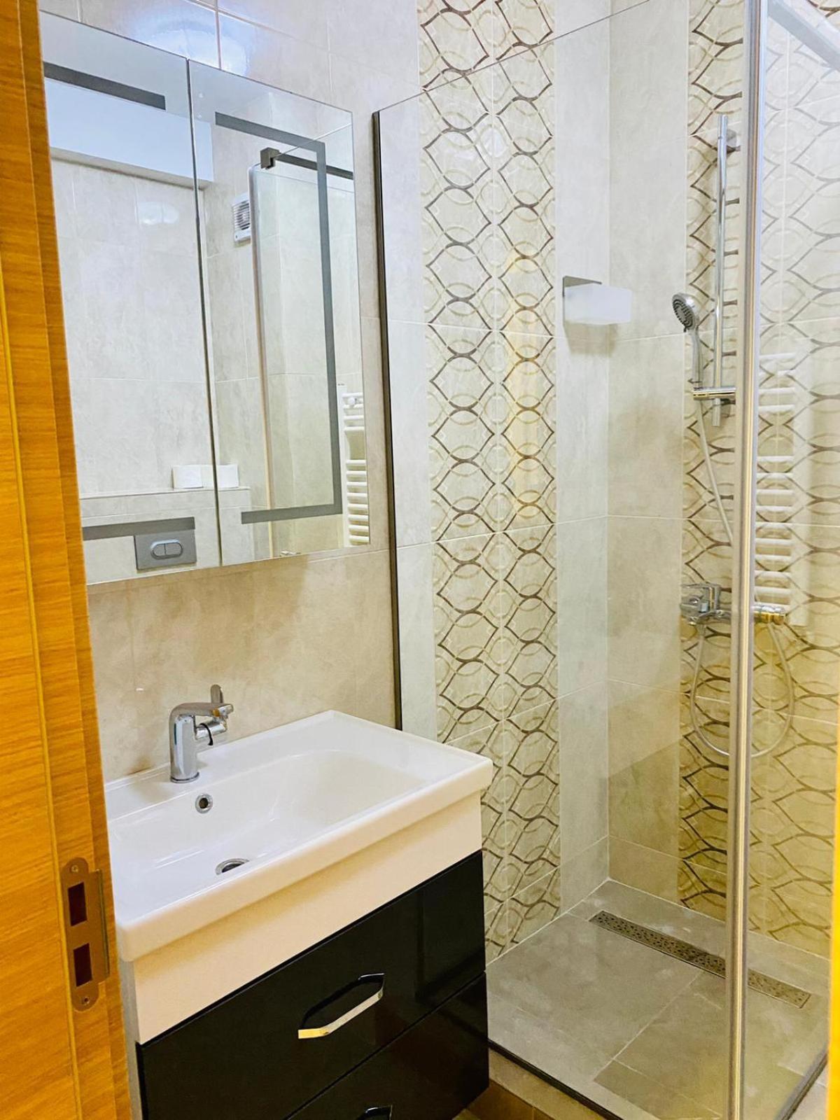 Solid Apartments Мамая Екстериор снимка