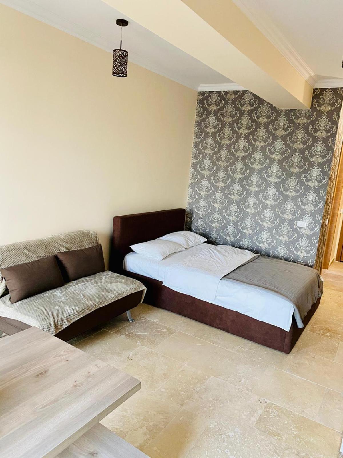 Solid Apartments Мамая Екстериор снимка